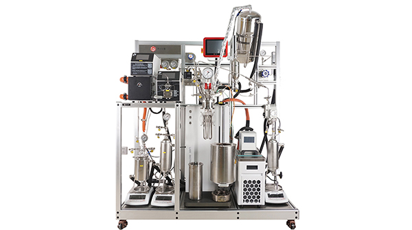 催化氟化反應示意圖